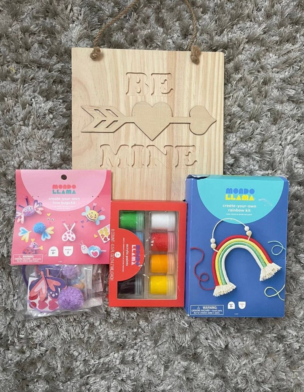 Mondo Llama creative pack